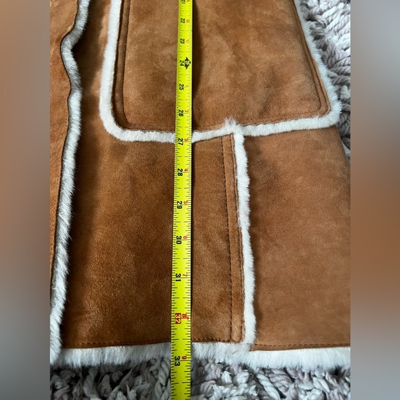 UGG sherpa hooded coat size small  in Chestnut color - Picture 10 of 11